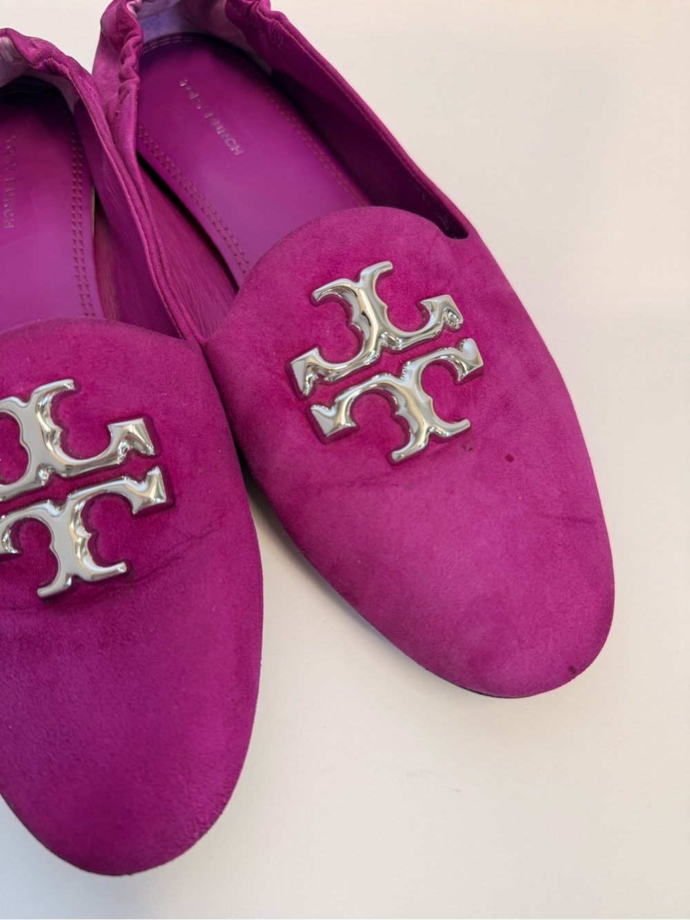 Tory Burch Eleanor Loafer Suede Fuchsia Pink Flats Size 7.5 - Picture 3 of 11
